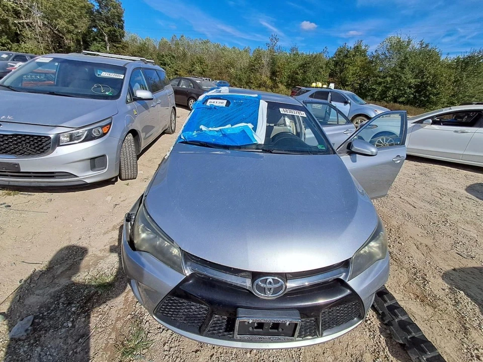 Cámara de visión trasera maletero/portón trasero encendido sin llave compatible con 15-17 CAMRY 2723708 Foto 1 de 4