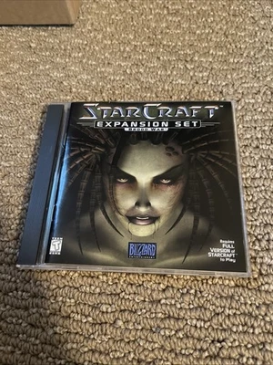 Starcraft: Brood War расширение для ПК программное обеспечение поставляется с руководством - Изображение 1 из 3