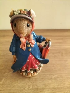 Regency Fine Arts Tales Of Honeysuckle Hill . Poppy Meadow Sweet Mouse. R38379. - Picture 1 of 4