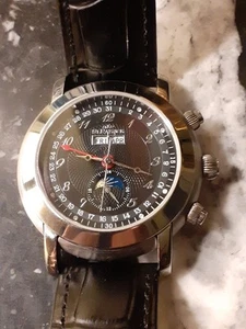 Montre Triple Date ST PATRICK, automatique - Foto 1 di 14