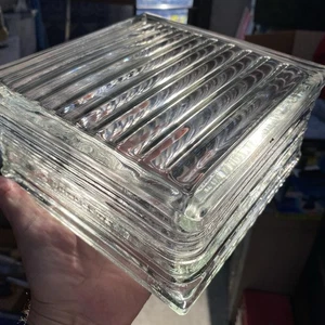 Vintage Altglasbausteine 7,75 x 7,75 Bergung hell getönt grün Rand Block Ziegel - Bild 1 von 12