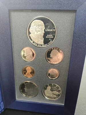 1993 Bill of Rights Commemorative Coins Prestige Set Box & COA - Image 1 of 4