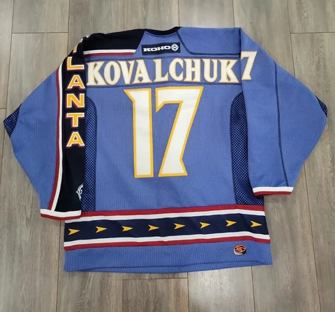 VINTAGE AUTHENTIC KOVALCHUCK THRASHERS HOCKEY JERSEY LARGE CCM KOHO 24x30 Cover