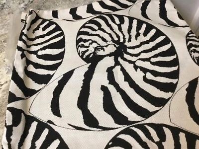 "Funda de almohada Williams Sonoma home nautilus jacquard 22"" cuadrada negra/blanca-NUEVA EN PAQUETE" Foto 1 de 3