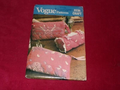 🦋 VOGUE #8536-TRAVEL ACCESSORY BAGS - SHOE - LINGERIE - MAKE UP BAG PATTERN  FF - Image 1 of 2