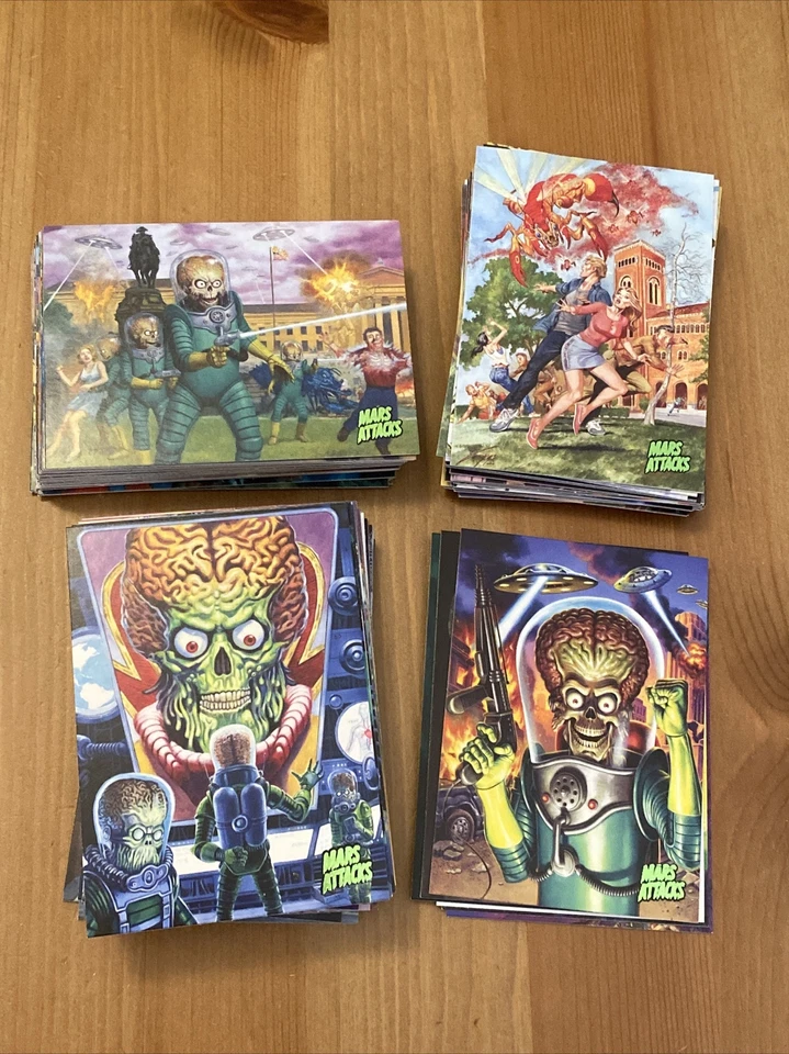 2013 Topps Mars Attacks Invasion Complete 95 Card Base Set - Image 1 of 1