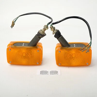 Fits For MITSUBISHI JEEP J3 J20 J30 J10 Front Winker Turn Signal Set LH RH - Image 1 of 4