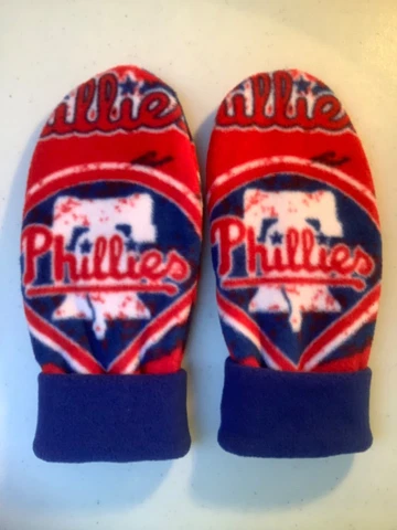 Philadelphia PHILLIES handcrafted women’s FLEECE mittens MLB  gloves Cover