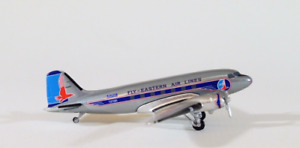 1/400 Aeroclassics Eastern Airlines DC-3-201 "The Great Silver Fleet" Polished