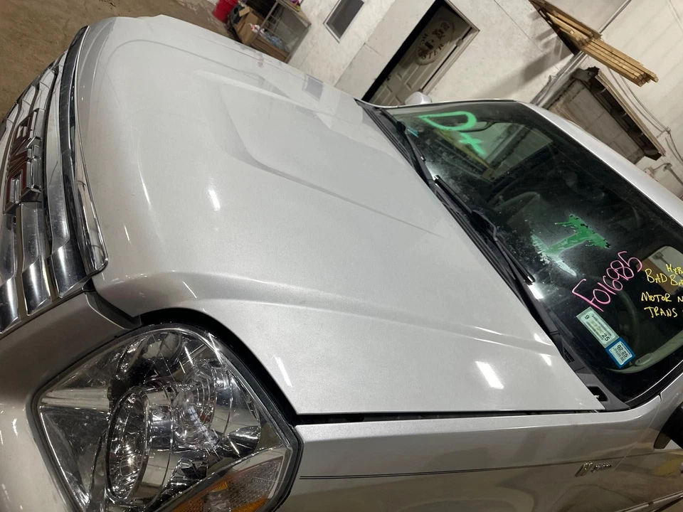 Used Hood fits: 2010 Gmc Yukon Hybrid Grade A - Изображение 1 из 4