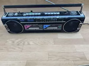 Reproductor de casete de radio doble retro Boombox Mr-Wf5 Sanyo funcionamiento confirmado vintage - Imagen 1 de 8