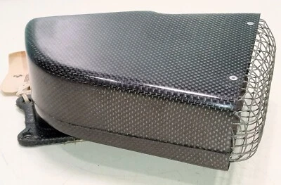 Duto de resfriamento de ar de entrada de freio dianteiro Ferrari F50 fibra de carbono_165970_RH_GENUÍNO - Imagem 1 de 4