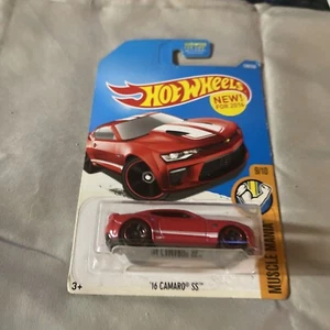 2016 Hot Wheels 129/250 Red '16 Camaro SS Muscle Mania - Picture 1 of 2