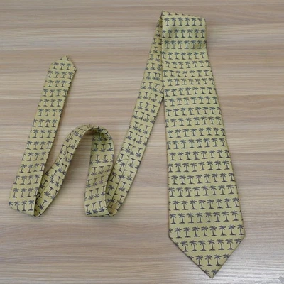 Corbata de seda tropical para hombre amarilla mantequilla palmera Aloha ancha TOMMY BAHAMA fuera de la isla Foto 1 de 4