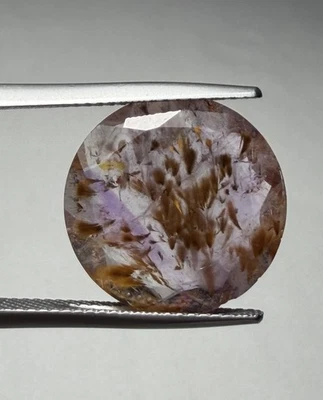 S019- Super Siete, Piedra de Melodía, Cristal Sagrado, Armonía, Cacoxenita en Amatista Foto 1 de 4