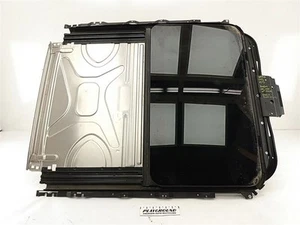BMW 525i 530i E39 Sedan Sunroof Moonroof Glass Assembly 2001 2002 2003 - Picture 1 of 12