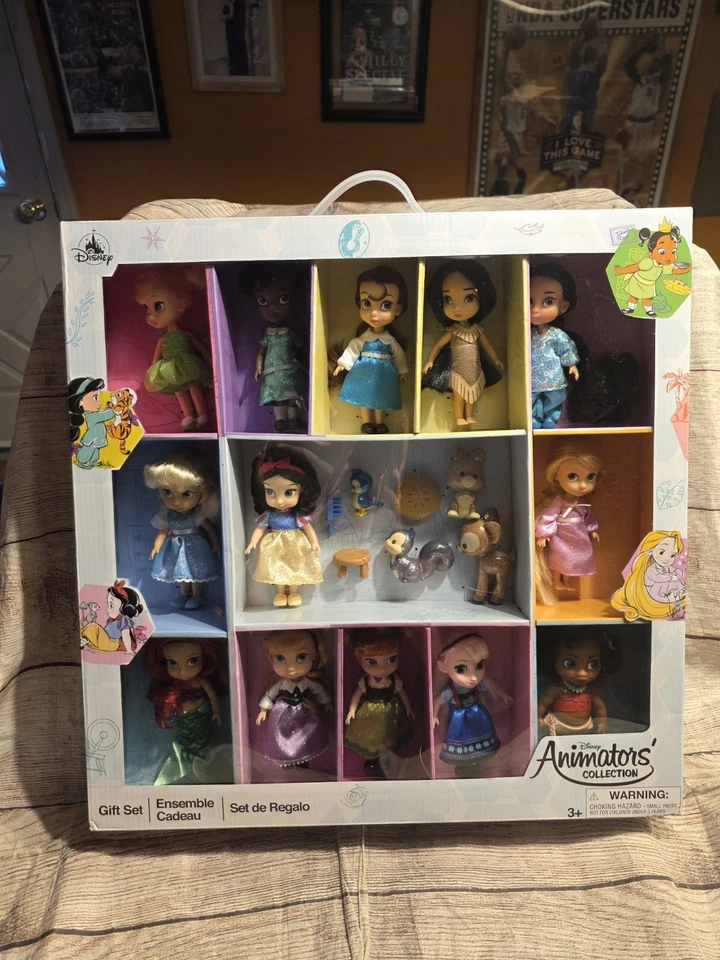 Disney 5'' Animators Collection Mini Doll Gift Set