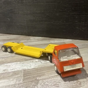 Vintage Metal Tonka Truck and Lowboy Low Loader Trailer in VGC - Picture 1 of 17
