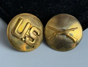 WW2 US Military Army Enlisted Infantry Collar Brass Insignia Pins Disc Rifles - Picture 1 of 4