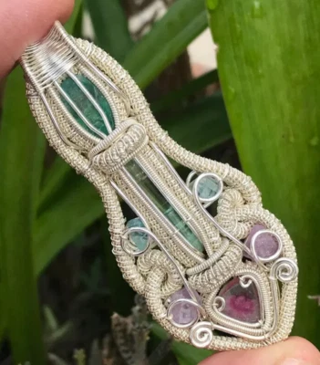 Pingente de prata esterlina envoltório de fio safira zoisita rubi - Imagem 1 de 4