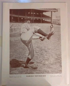 1944 M114 Autographed Hal Newhouser Baseball Magazine Premium Detroit Tigers - Picture 1 of 3