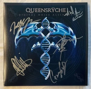 Queensryche - Digital Noise Alliance (2-LP Glow In The Dark) FULLY AUTOGRAPHED - Picture 1 of 9