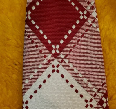 MOD FUNKY VINTAGE DE LOS AÑOS 70 ~ CORBATA SEARS PARA HOMBRE ~ ROJO Y PLATA-BLANCO ~ CUADROS ~ 57" Foto 1 de 4