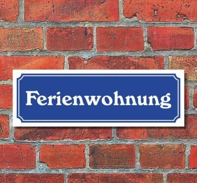 WERBEPUNKT. Schild im Straßenschild-Design "Ferienwohnung" 30 x10 cm Alu-Verbund