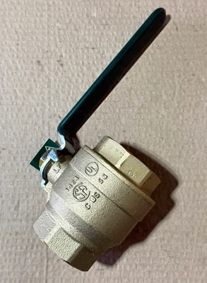 Válvula de esfera A. Y. McDonald porta completa sem chumbo 72032T 2" - Imagem 1 de 4