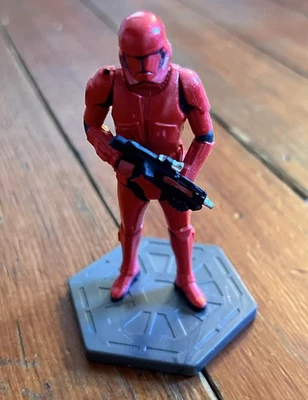 Boneco de PVC Disney Star Wars The Rise of Skywalker Sith Trooper 4" - Imagem 1 de 4