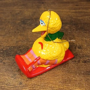 Adorno de Navidad de cerámica de calle Sésamo Big Bird de colección, Muppets Inc - Imagen 1 de 6