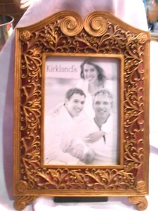 KIRKLAND'S- 5X7'' BURGANDY AND ANTIQUE GOLD PHOTOFRAME - Picture 1 of 1