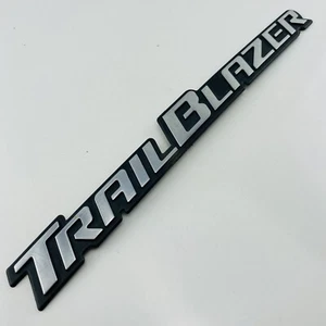 02 03 04 Chevrolet Trailblazer Emblem Letters Logo Badge Trunk Gate Rear OEM C95 - Picture 1 of 10