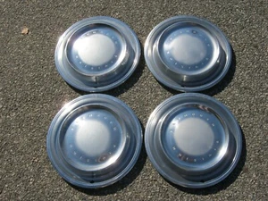 Genuine 1970 Plymouth Fury 15 inch hubcaps wheel covers Mopar - Picture 1 of 24