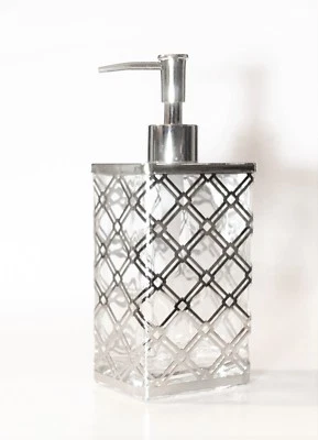 Nuovo Dispenser Di Sapone Rectangolare In Vetro E Metallo Lucido Argento - Immagine 1 di 4