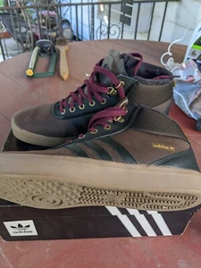 Adidas ADI-TREK Brown/Cblack/Maroon Size 11 Sneakers - Picture 1 of 9
