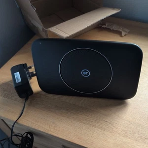 BT Smart Hub 2 Wireless Router with Power Supply & Ethernet Cable Bundle - Picture 1 of 1