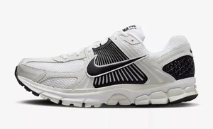Nike Zoom Vomero 5 weiß schwarz platinfarben FB9149-101 Herren Größe 10,5 - NEU - Bild 1 von 8