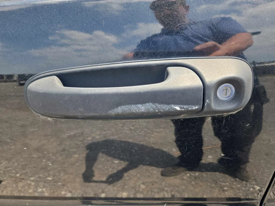 Outside Door Handle JEEP GRAND CHEROKEE Left 00 01 02 03 04 - Изображение 1 из 1