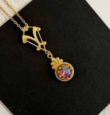 Gold Art Deco Necklace vintage style retro geometric brass filigree glass opal Foto 1 de 4