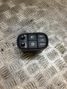 Jaguar S-Type 99-07 Headlight Switch 2R8311654 - Picture 1 of 2