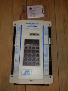 Vickers Digital Process Servo Controller model DPSC-100-10, Temposonic - Picture 1 of 5