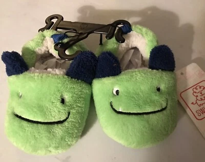 Swiggles Brand ~ Bright Green ~ Monster Face Slippers ~ Infant Size 5 - Image 1 of 4