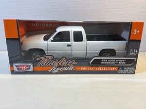 2006 Chevy Ext Cab Diecast Model Car: 1/25 Scale, New In the Box By Motor Max - Picture 1 of 7