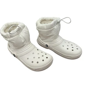 Crocs Snow Boots Womens 9 Winter Neo Puff White Fabric Pull On Unisex Mens 7 - Picture 1 of 6