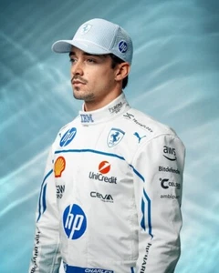 Custom Made F1 Go Kart Anzug CIK/FIA Level 2 Rennanzug mit passenden Handschuhen - Bild 1 von 5