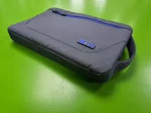 STM Blazer 11" Inch Laptop Bag Sleeve Black x20 **BOXED** - Picture 1 of 6