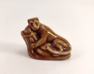Wade Whimsy Red Rose Tea England Figurine Miniature TAN PANTHER Laying Animal - Picture 1 of 9