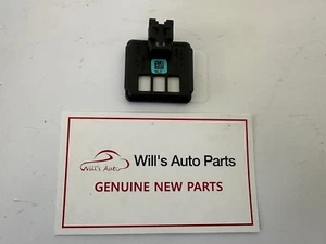 GENUINE BRAND NEW HYUNDAI SONATA 2014-ONWARDS SENSOR - AUTOMATIC DEFOGGER - Picture 1 of 6