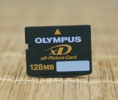 OLYMPUS XD-PICTURE CARD. 128 MB. 100 % TESTED. - Image 1 of 2